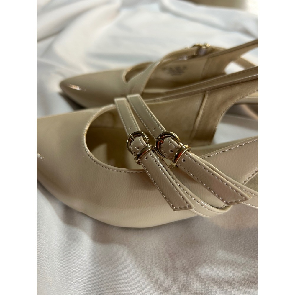 LifeStride Soft System Beige Patent Slingback Pumps Double Strap Heel 9.5W